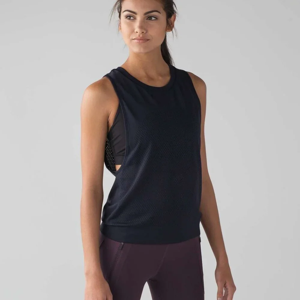 Lululemon Breeze By Muscle Tank Top II Midnight Navy Blue - 37224